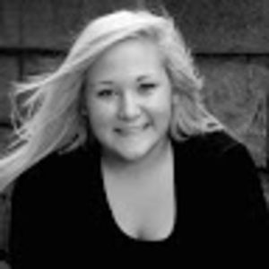 Meet your Posher, Caitlin